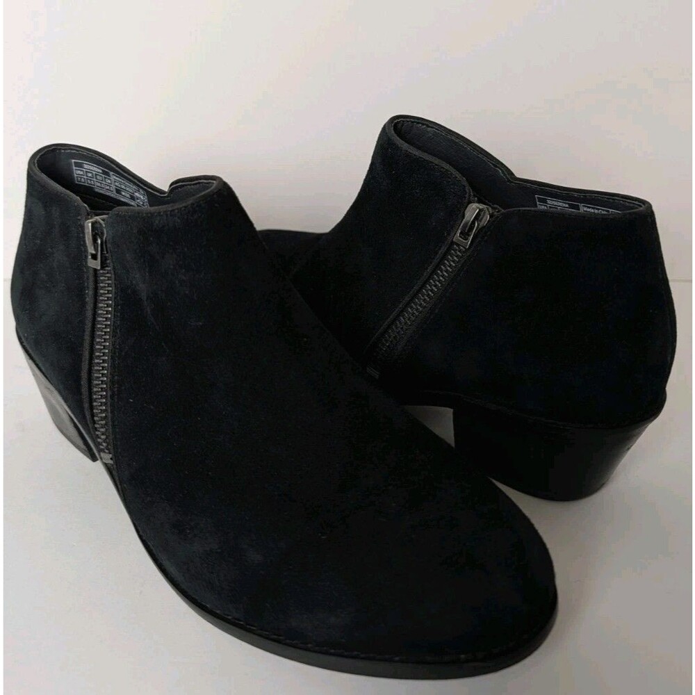 Vionic Joy Serena Ankle Boots Black Womens Size 7.5W Side Zipper Suede